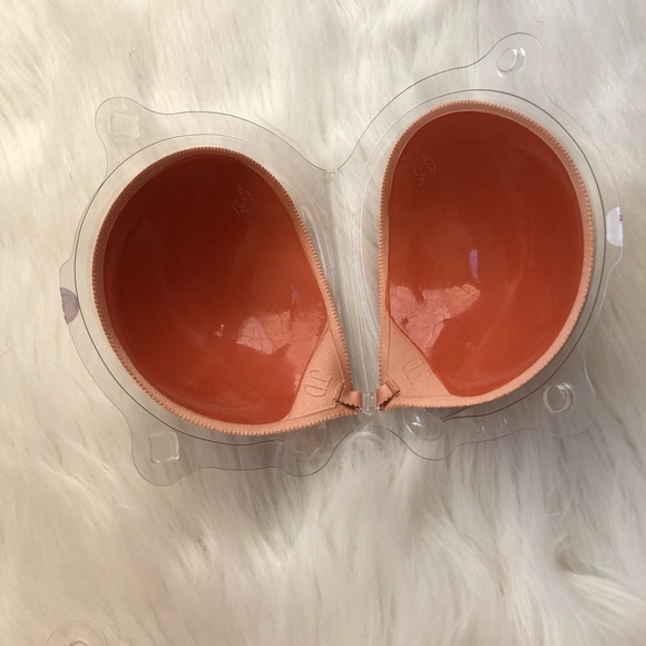 NuBra NUDE Seamless Adhesive Strapless Push-up Bra - Picture 4 of 8